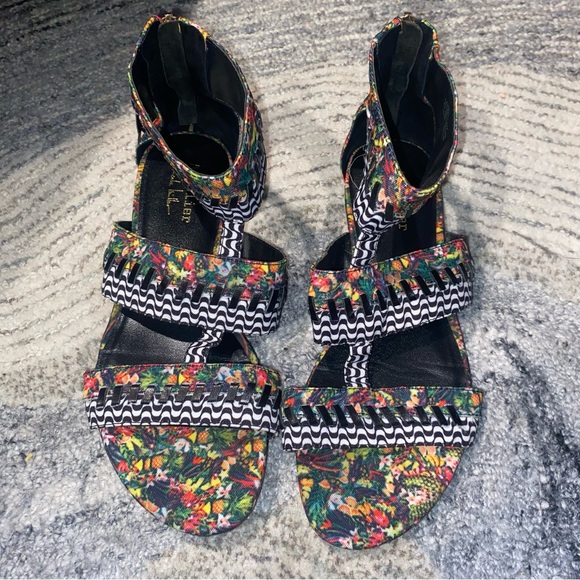 NICOLE MILLER ARTELIER Colorful Floral Patterned Gladiator Zipper Sandals - Picture 1 of 7